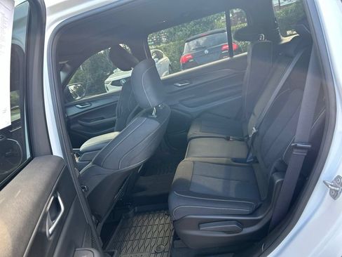 Used 2025 Jeep Grand Cherokee L Laredo w/ Luxury Tech Group I AWD/4WD image 22