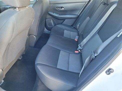 Used 2021 Nissan Sentra SV image 15