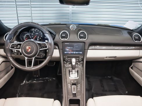 Used 2025 Porsche 718 Boxster GTS image 14