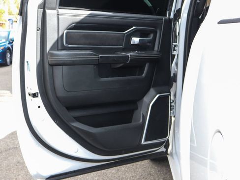 Used 2020 RAM 2500 Laramie w/ Night Edition AWD/4WD image 42