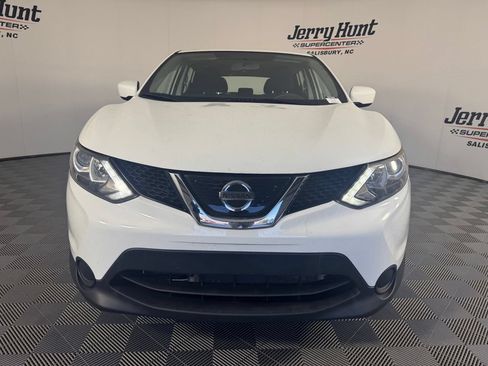 Used 2019 Nissan Rogue Sport S FWD image 5