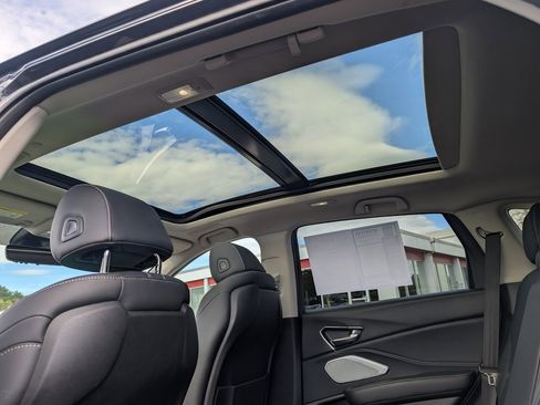 Used 2021 Acura RDX w/ Technology Package image 28