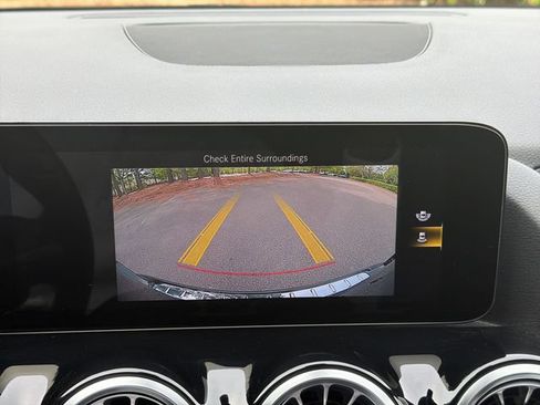 Used 2023 Mercedes-Benz GLA 250 image 17
