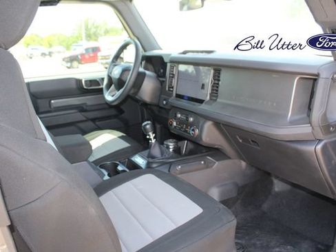 Used 2025 Ford Bronco 2-Door w/ Sasquatch Package AWD/4WD image 13
