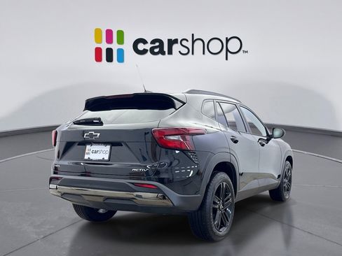 Used 2025 Chevrolet Trax ACTIV w/ Driver Confidence Package FWD image 5