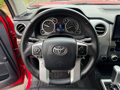Used 2015 Toyota Tundra Limited w/ Limited Premium Package AWD/4WD image 19