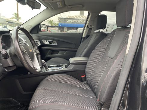Used 2015 Chevrolet Equinox LT image 9