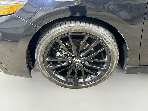 Used 2023 Toyota Camry XSE FWD image 8