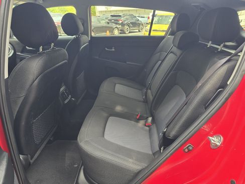 Used 2014 Kia Sportage LX FWD image 10
