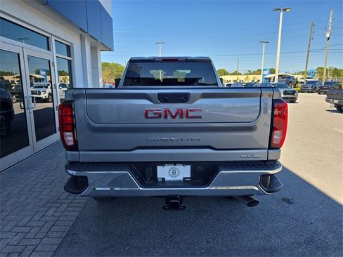 New 2026 GMC Sierra 2500 SLE w/ SLE Value Package; image 8