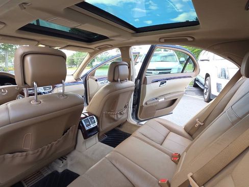Used 2007 Mercedes-Benz S 550 4MATIC image 39
