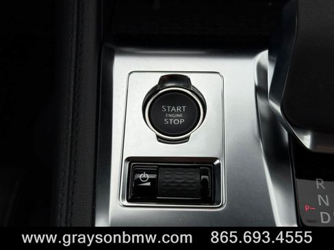 Used 2023 Jaguar F-PACE S AWD/4WD image 24