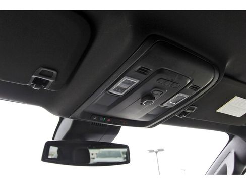 Used 2024 Chevrolet Tahoe LT AWD/4WD image 24