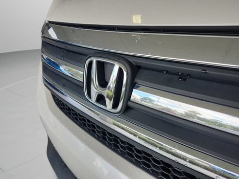 Used 2018 Honda Pilot EX image 29