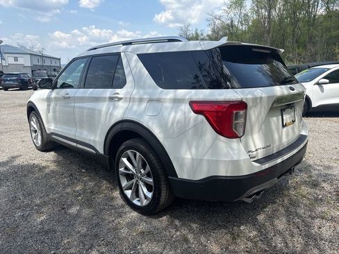 Used 2022 Ford Explorer Platinum w/ Equipment Group 601A AWD/4WD image 7