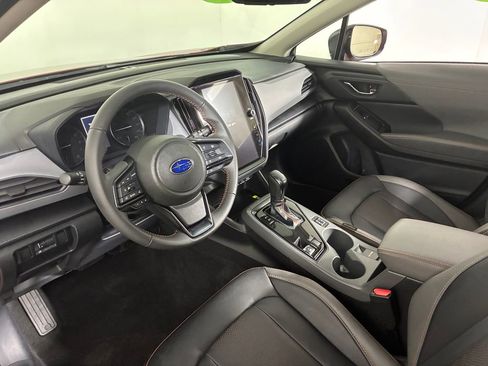 Certified 2025 Subaru Crosstrek 2.5i Limited w/ Crosstrek Mirror Package image 20