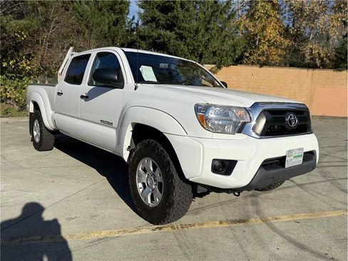 Used 2015 Toyota Tacoma 4x4 Double Cab image 5