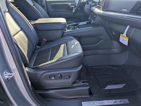 New 2026 Chevrolet Tahoe High Country AWD/4WD image 43