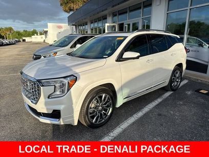Used 2024 GMC Terrain Denali w/ Denali Premium Package