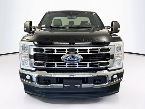 Used 2023 Ford F350 XLT w/ 360-Degree Camera Package AWD/4WD image 8