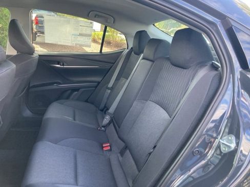 New 2025 Toyota Camry LE w/ Convenience Package image 29
