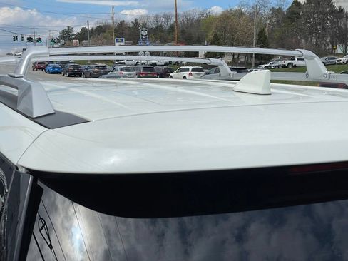 Certified 2024 Nissan Pathfinder SL AWD/4WD image 28