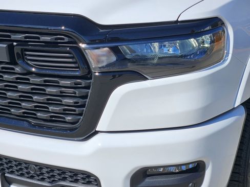 New 2026 RAM 1500 4x4 Crew Cab image 10