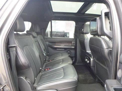 Used 2018 Ford Expedition Max Limited w/ Equipment Group 302A AWD/4WD image 13