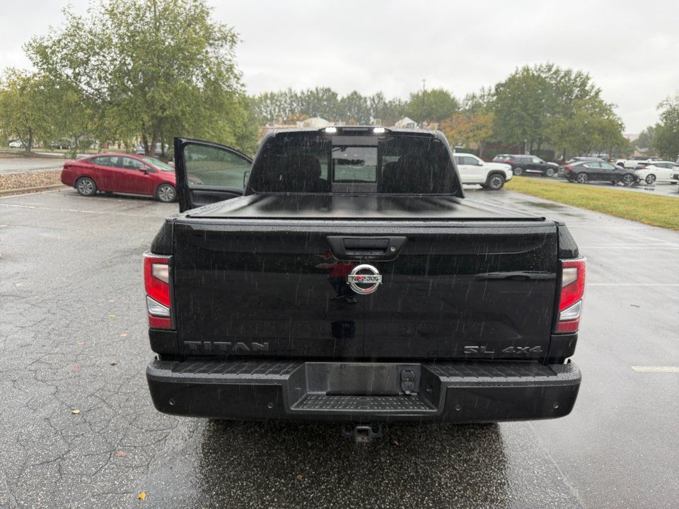 Used 2020 Nissan Titan SL w/ Moonroof Package AWD/4WD image 14
