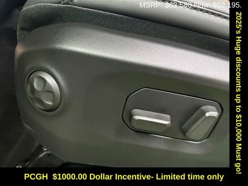 New 2025 Jeep Gladiator Rubicon w/ Safety Group image 26