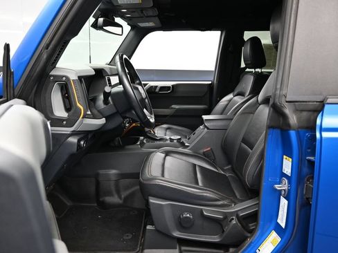 Used 2023 Ford Bronco Badlands AWD/4WD image 15