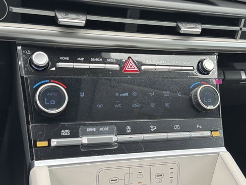 New 2026 Hyundai Santa Fe SEL w/ Tow & Go Package FWD image 24