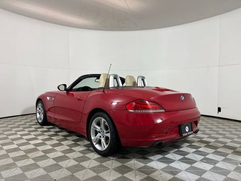 Used 2010 BMW Z4 sDrive35i image 5