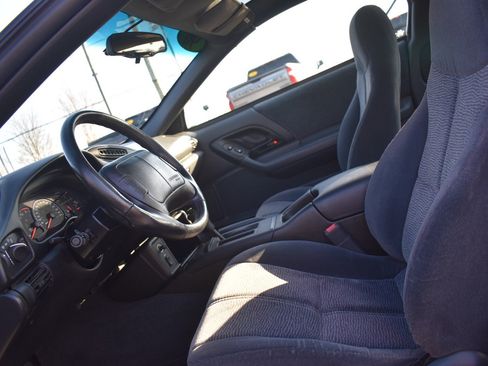 Used 1996 Chevrolet Camaro Z28 RWD image 20