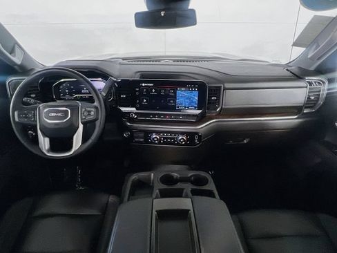 Used 2025 GMC Sierra 1500 SLT AWD/4WD image 28