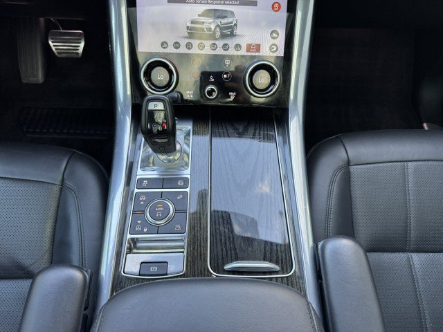 Used 2019 Land Rover Range Rover Sport Supercharged AWD/4WD image 30