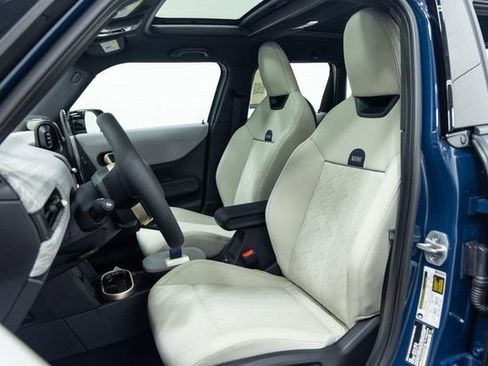 Used 2025 MINI Cooper S image 22