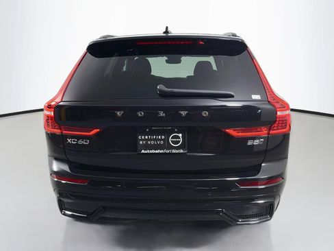Certified 2024 Volvo XC60 B5 Plus AWD/4WD image 7