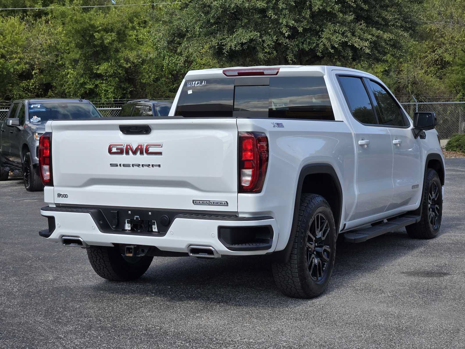 Certified 2025 GMC Sierra 1500 Elevation w/ Elevation Premium Package AWD/4WD image 7