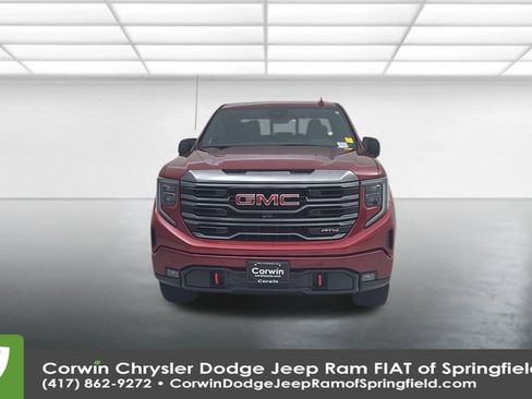 Used 2024 GMC Sierra 1500 AT4 w/ Technology Package image 5