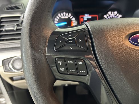 Used 2018 Ford Explorer 4WD image 11