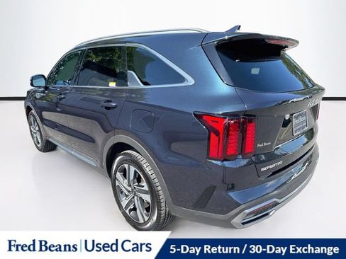 Used 2023 Kia Sorento EX AWD/4WD image 6