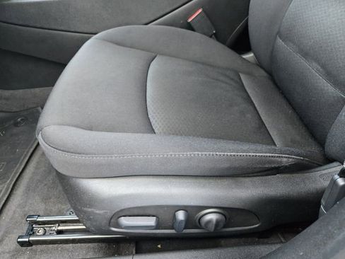 Used 2022 Chevrolet Malibu LT image 20