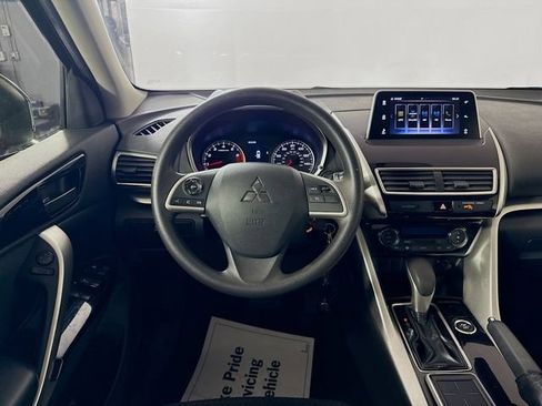Used 2019 Mitsubishi Eclipse Cross LE image 22