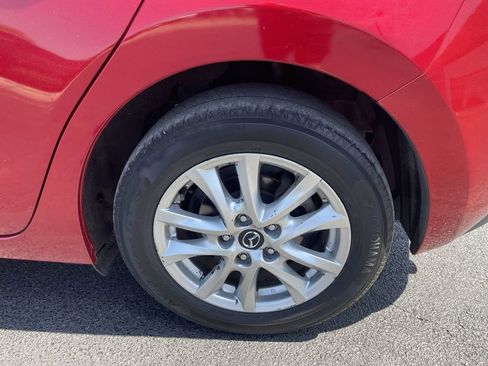 Used 2016 MAZDA MAZDA3 i Sport w/ Preferred Equipment Package FWD image 8