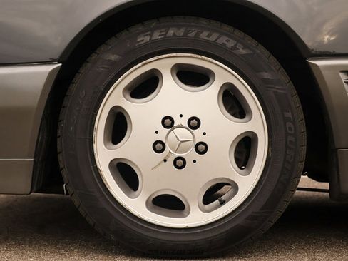 Used 1990 Mercedes-Benz 300 SL image 66