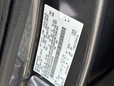 Used 2014 Ford Escape Titanium FWD image 30