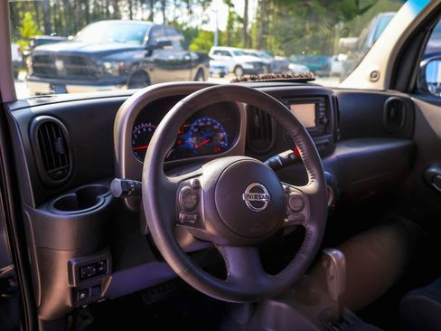 Used 2014 Nissan Cube 1.8 SL w/ SL Preferred Package FWD image 13