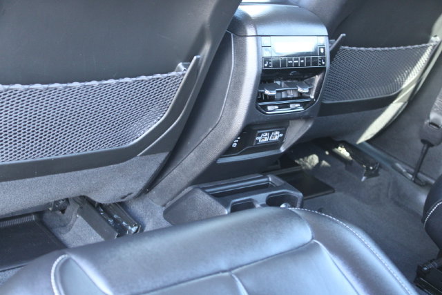 Used 2023 Jeep Grand Cherokee L Limited RWD image 35