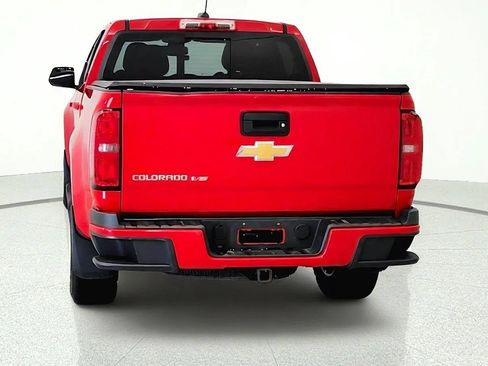 Used 2018 Chevrolet Colorado Z71 AWD/4WD image 7